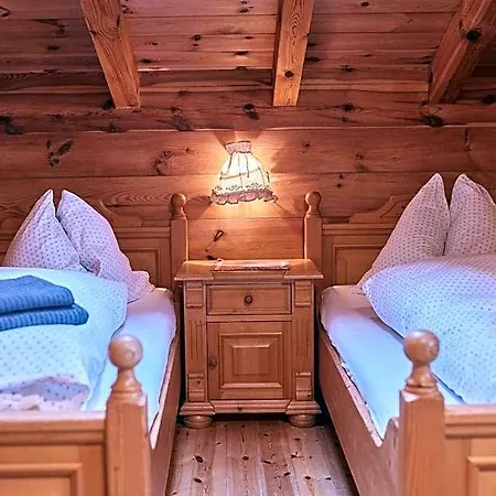 Mountainranger - - In & Out Hotel Tweng