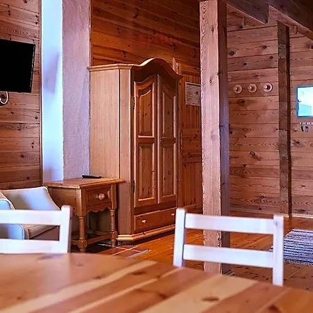 Hotel Mountainranger - - In & Out *